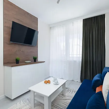 Appartamento Przytulne Z Balkonem Blisko Plazy By Renters *